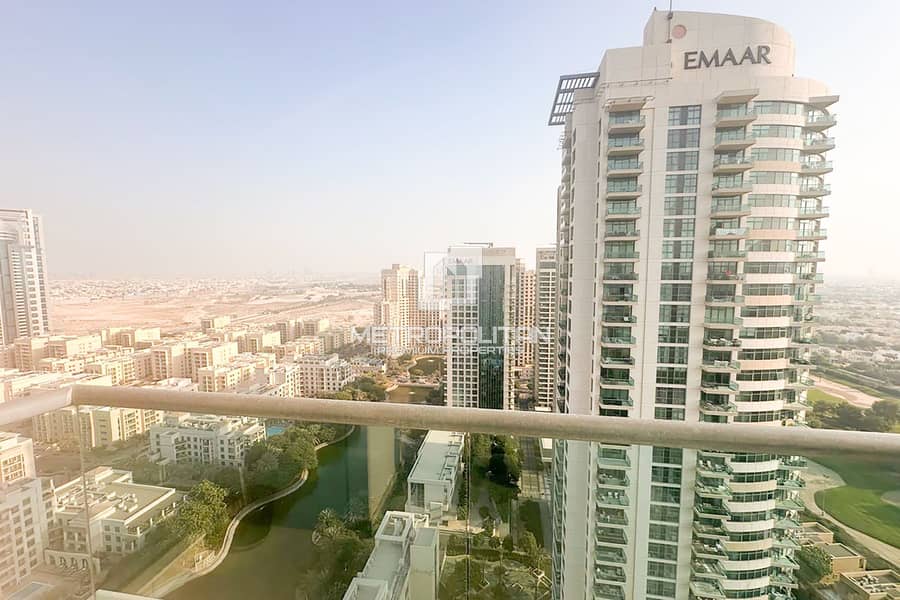 Spacious | High Floor | Golf Views | Vacant - Image 16