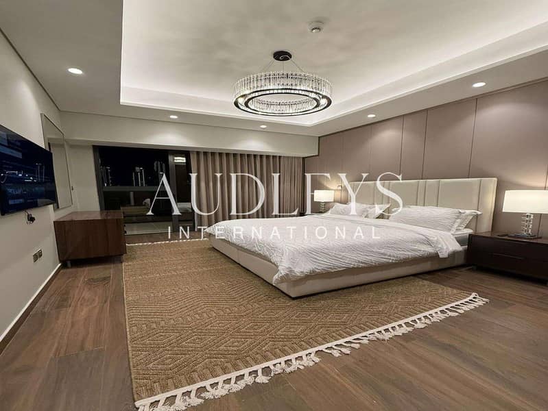 Fully Furnished I Luxurious I Burj Khalifa View
