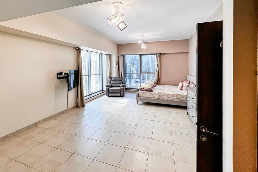 2 bed + Maids | Burj Khalifa view | Exclusive - Image 8