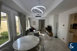 فیلا في الينابيع 10،الينابيع 2 غرف 4499999 درهم - 13604233