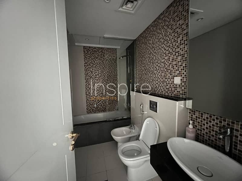 HOT DEAL || FULLY FURNISHED || VACANT - Image 8