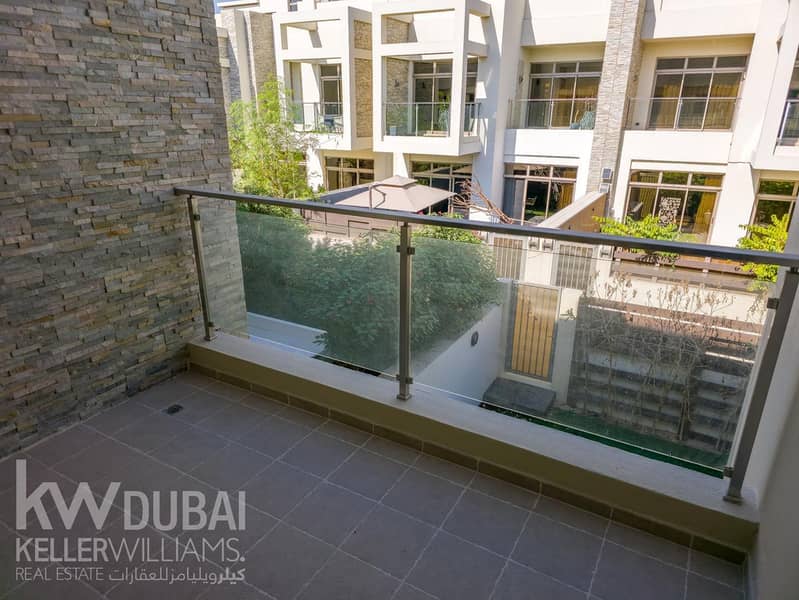 Community View | Premium | Maid Room | Unfurnished - Image 6