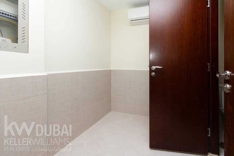 Community View | Premium | Maid Room | Unfurnished - Image 19