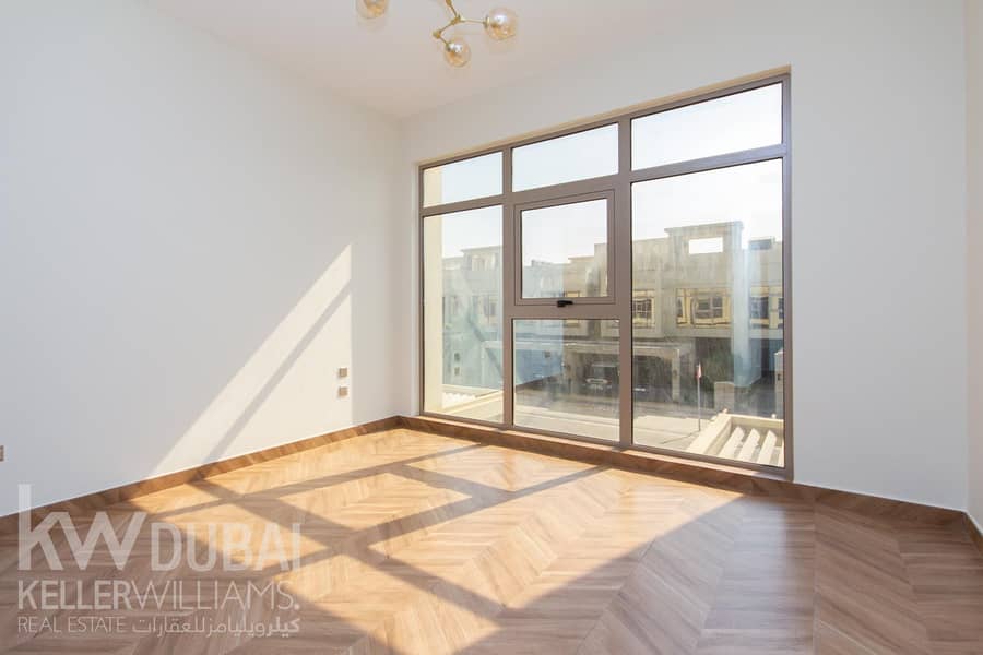 Community View | Premium | Maid Room | Unfurnished - Image 29