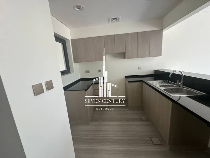 Ready to Move In | Full Park View - Image 12