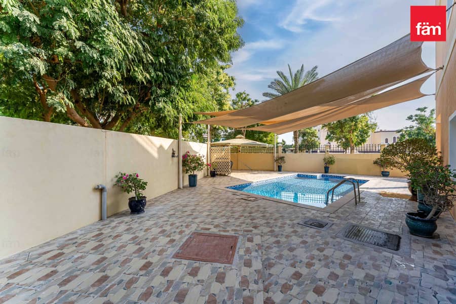 Corner | Well Maintained | Close To Park | Pool