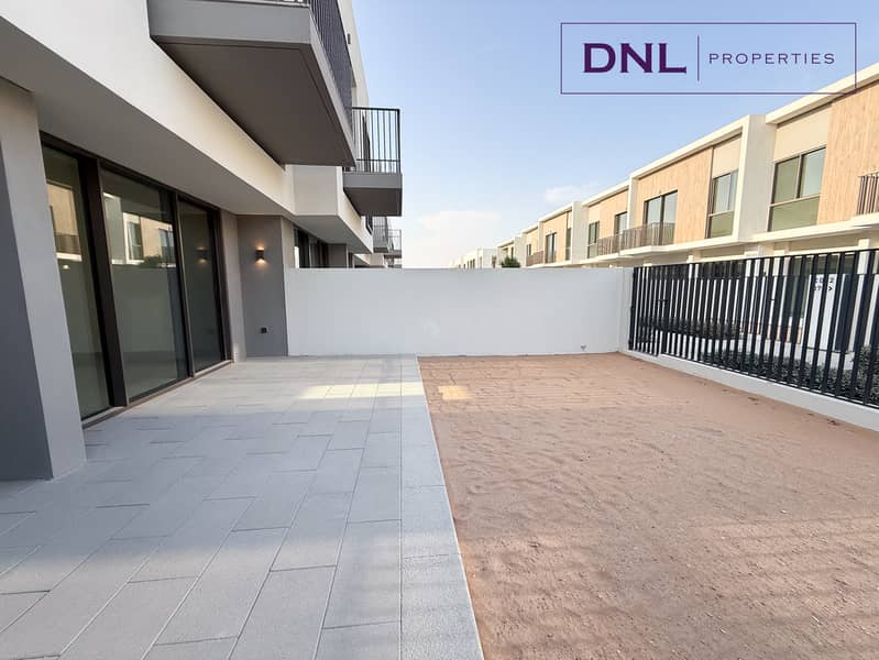 Ready To Move/ Motivated Seller / Brand New - Image 9