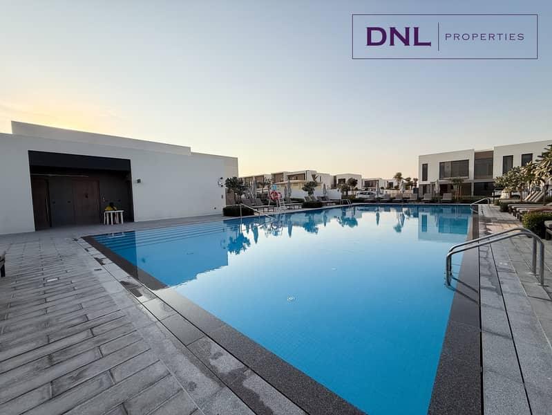 Ready To Move/ Motivated Seller / Brand New - Image 14