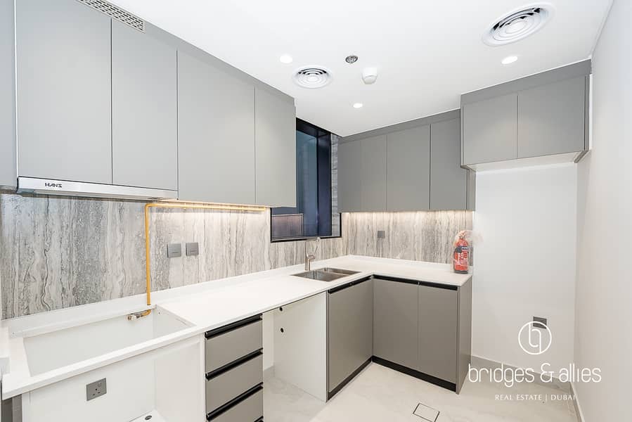 BRAND NEW FURNISHED | 2 BED DUPLEX | HIGH FLOOR