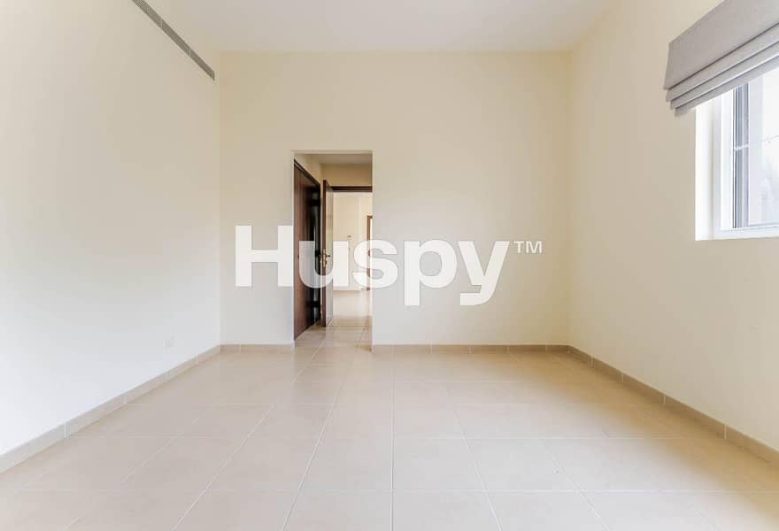 Landscaped | Vacant Soon | Single Row - Image 16