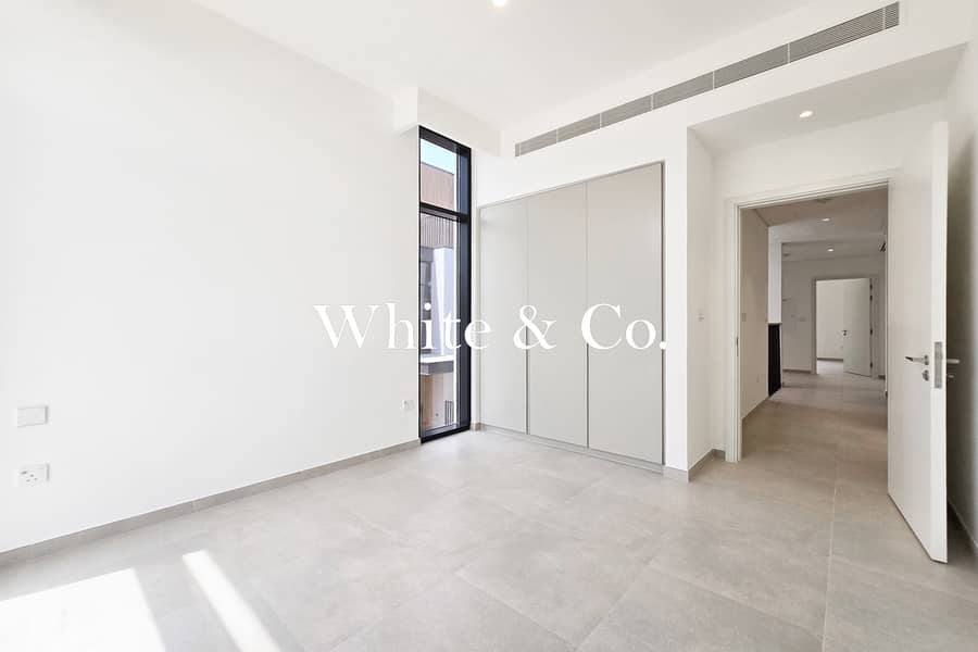 Family Room | Pool and Park | Corner Plot - Image 6