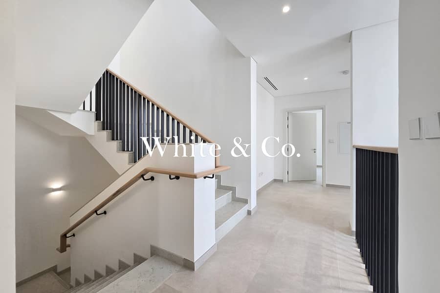 Family Room | Pool and Park | Corner Plot - Image 8