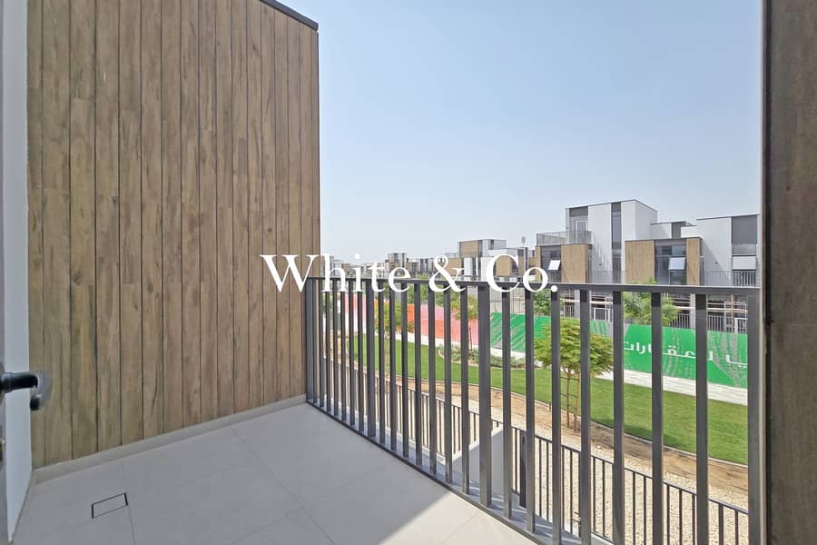 Family Room | Pool and Park | Corner Plot - Image 9