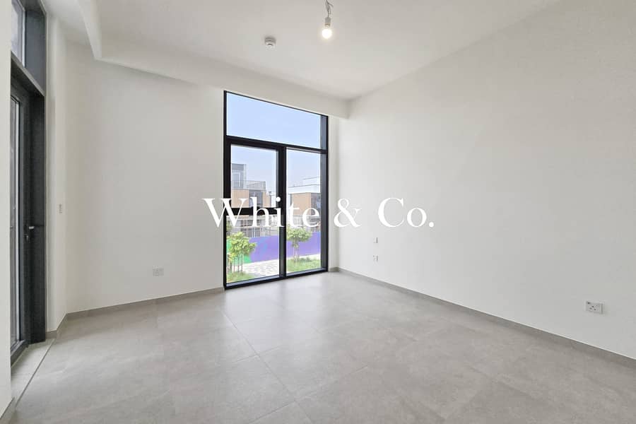 Family Room | Pool and Park | Corner Plot - Image 11