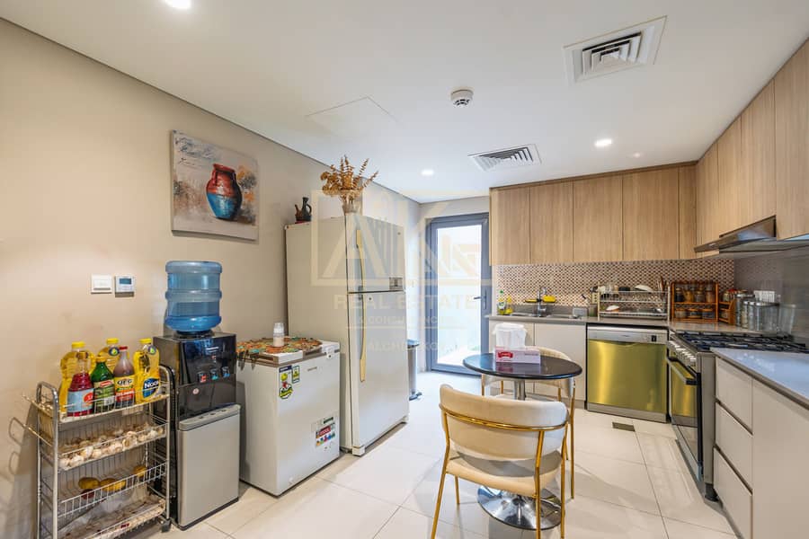 Luxurious 4-Bedroom Townhouse | The Pulse Townhouses | Fully Furnished - Image 10