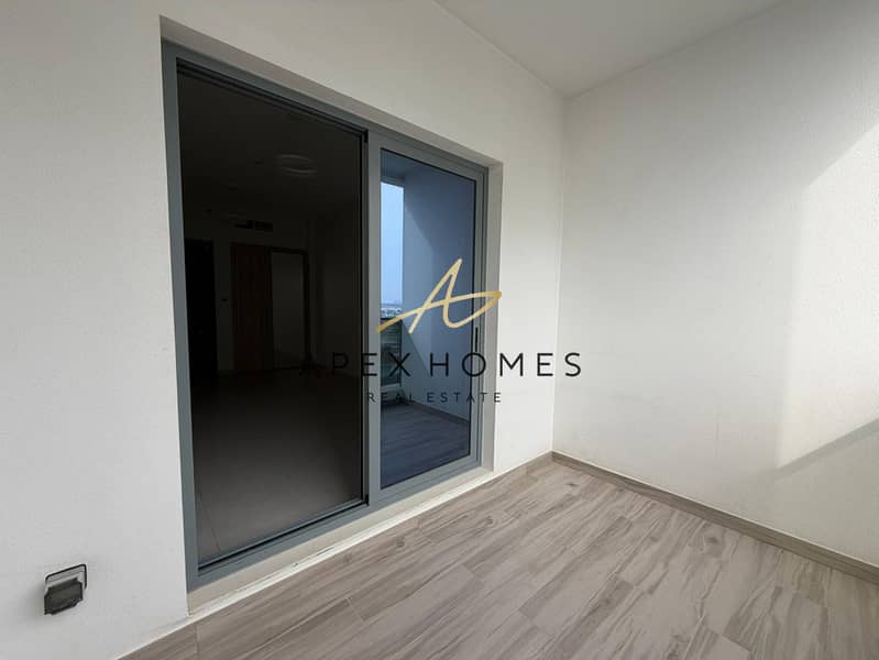 Vacant | Unfurnished | Large Balcony - Image 6