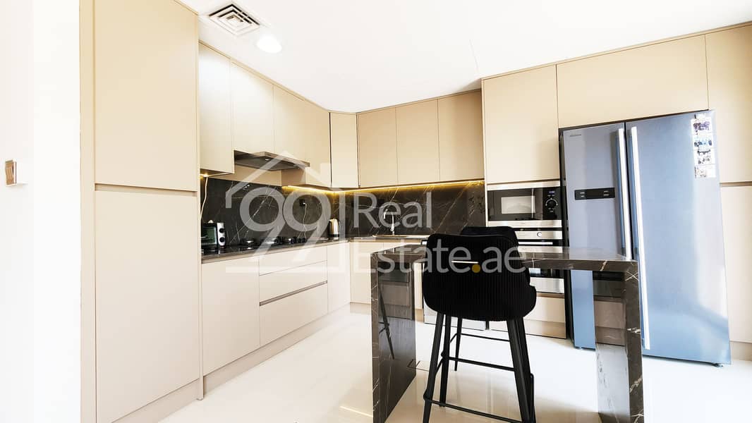 Fully Renovated | Fully Furnished | Vacant 14 Jan