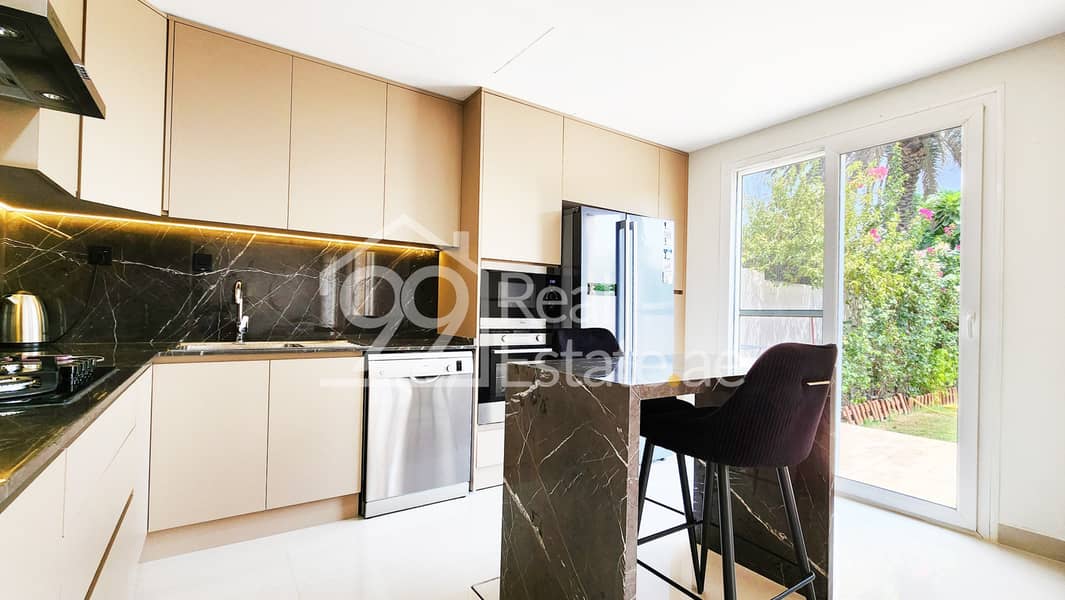 Fully Renovated | Fully Furnished | Vacant 14 Jan - Image 6