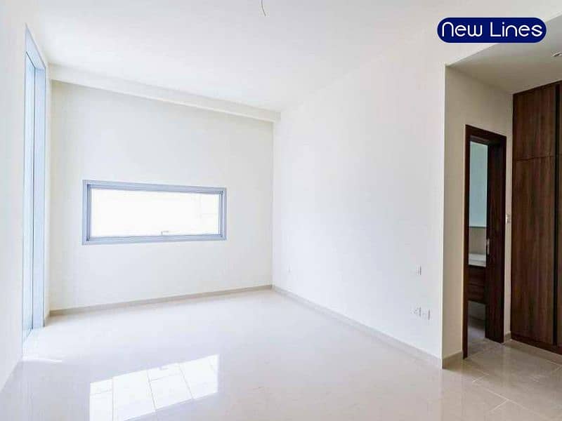 Available For Sale And Rent| Luxury Villa | Ready To Move - Image 6