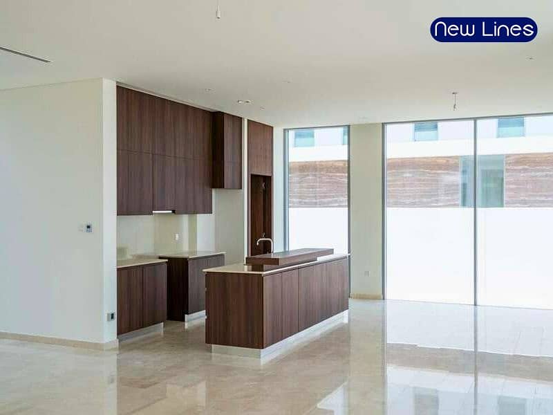 Available For Sale And Rent| Luxury Villa | Ready To Move - Image 7