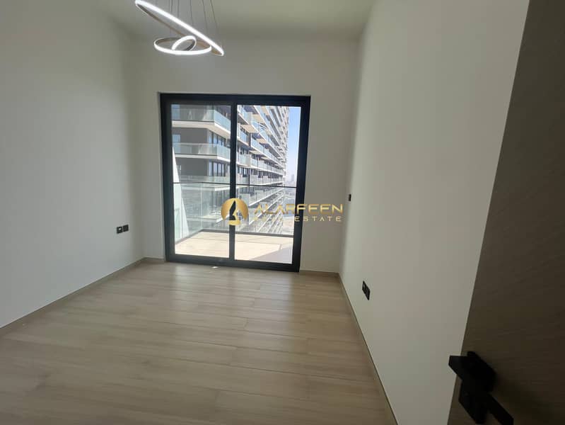 Unfurnished 3BR| Cozy living | Prime Location