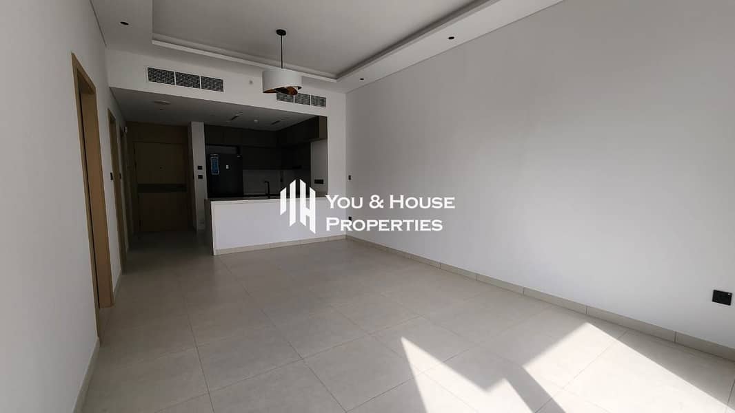 Smart Layout 1 Bedroom + Study | Sleek Design I Premium Amenities - Image 7