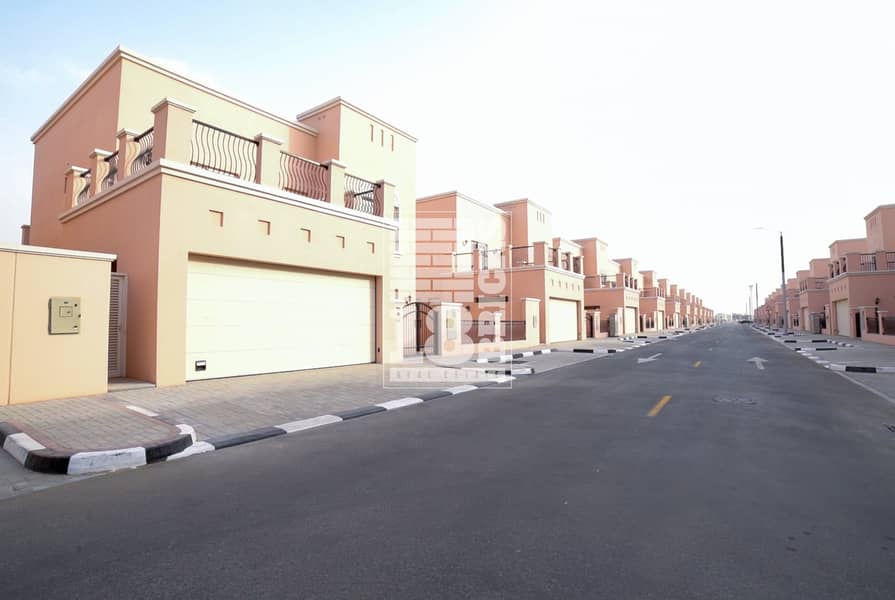 High-end | Ready To Move-in | Corner Unit High-end | Ready To Move-in | Corner Unit