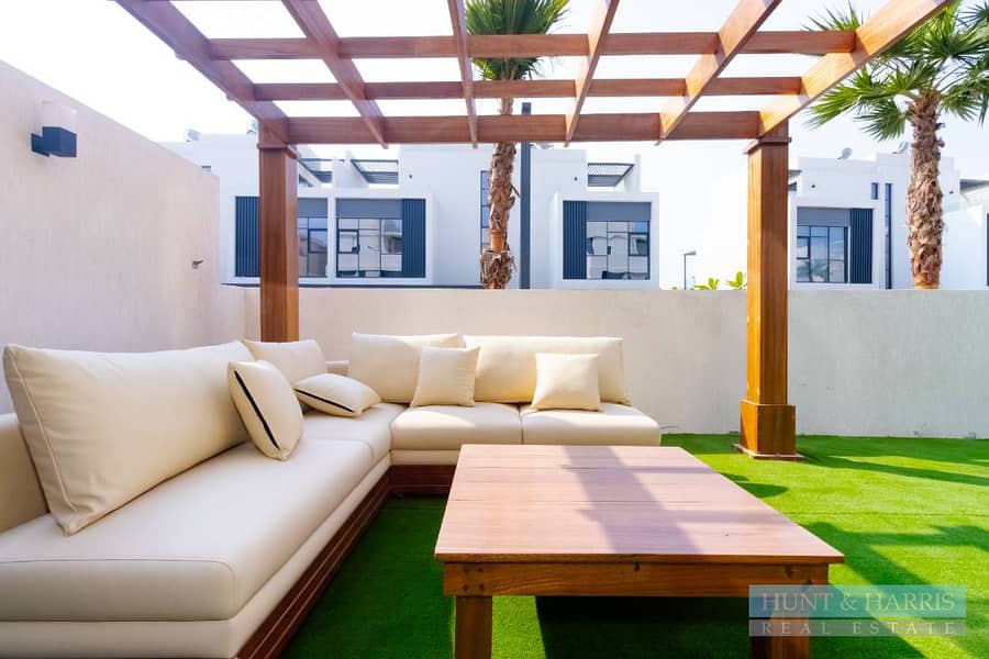 Three Bedroom Villa with Private Beach Access for Rent, Marjan Island - Image 4