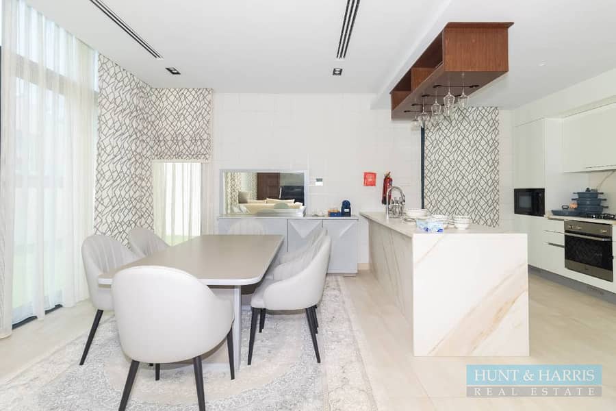 Three Bedroom Villa with Private Beach Access for Rent, Marjan Island - Image 8