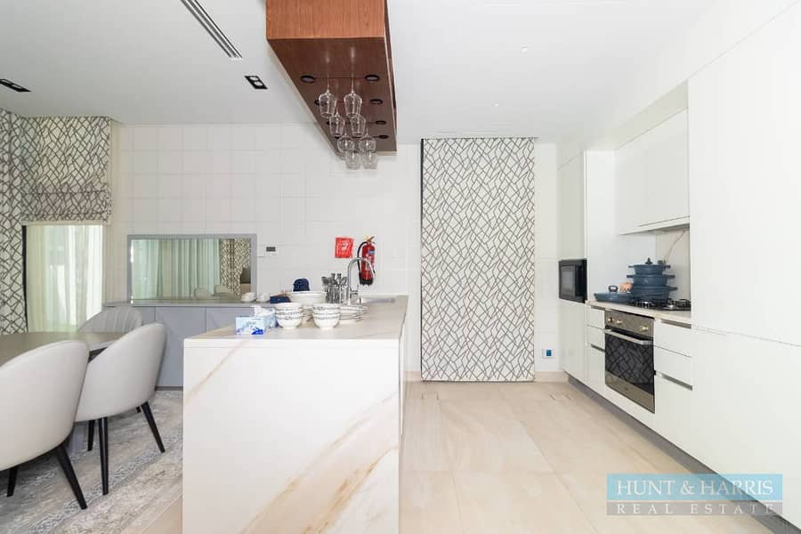 Three Bedroom Villa with Private Beach Access for Rent, Marjan Island - Image 6