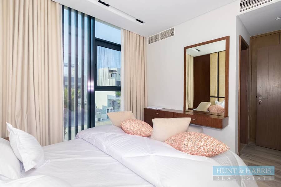 Three Bedroom Villa with Private Beach Access for Rent, Marjan Island - Image 17