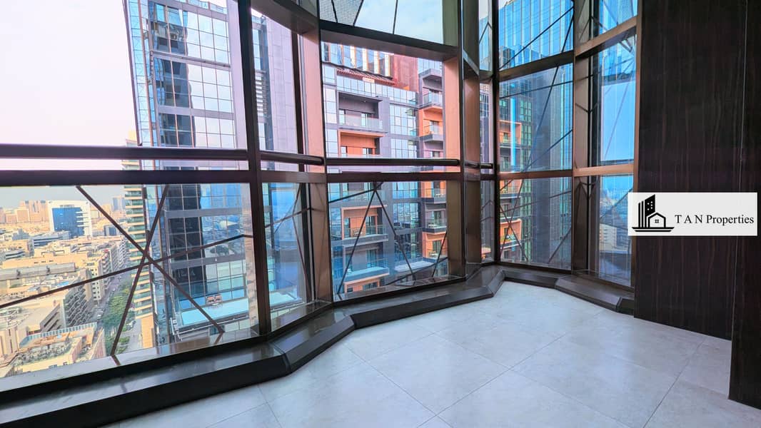 3 BHK + MAIDS |•| LUXURY BUILDING |•| MODERN FINISHING |•| HUGE SIZE LAYOUT |•| CLOSE TO METRO - Image 25