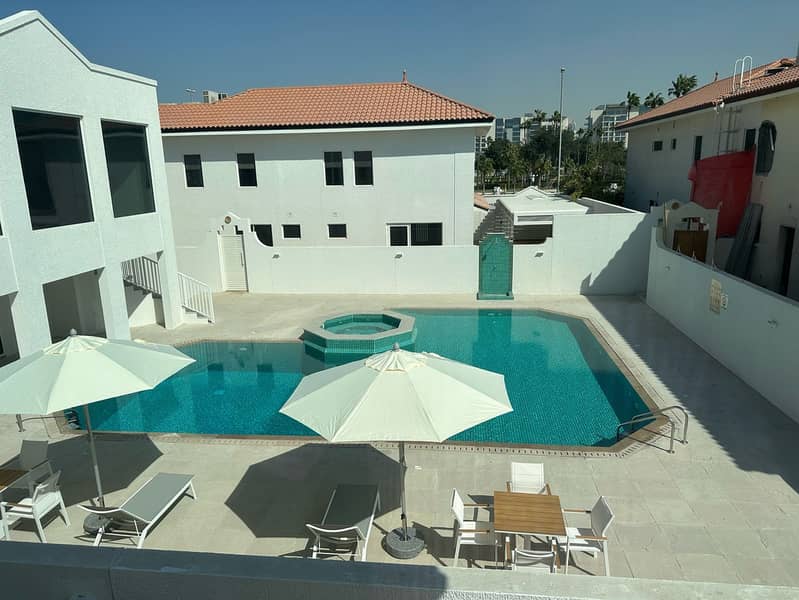 Premium quality |5 bedroom compound villa | shared pool and gym - Image 11