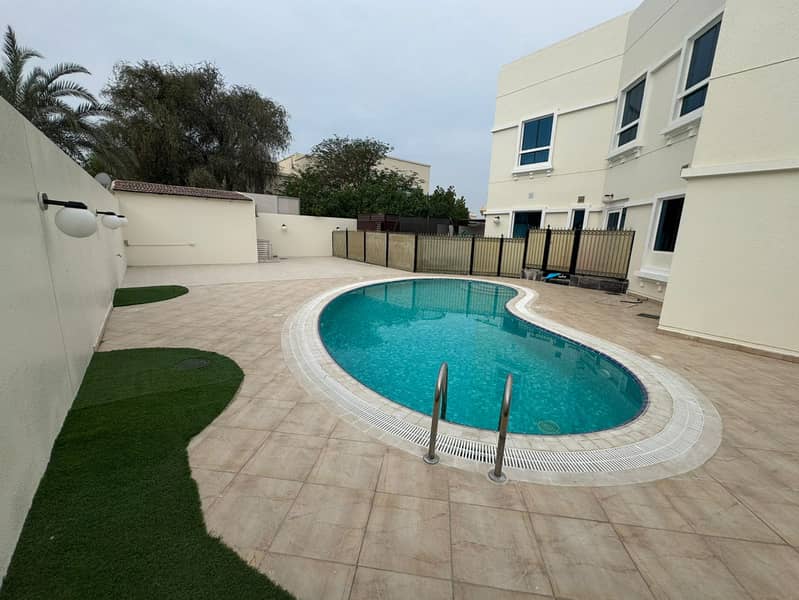 7 bedroom villa + Maid’s room |Spacious | In perfect condition - Image 31