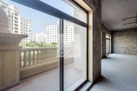 Spacious shell and core office I Golden Mile Spacious shell and core office I Golden Mile