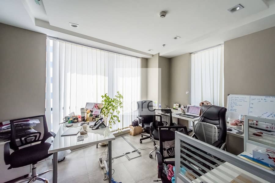 6 Fitted and Partitioned Office | High Floor