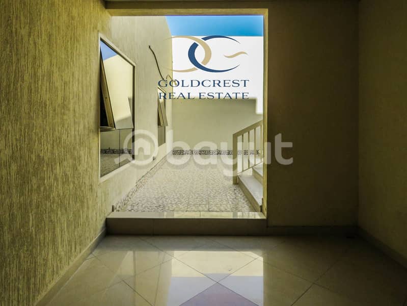 9 Entrance to pool