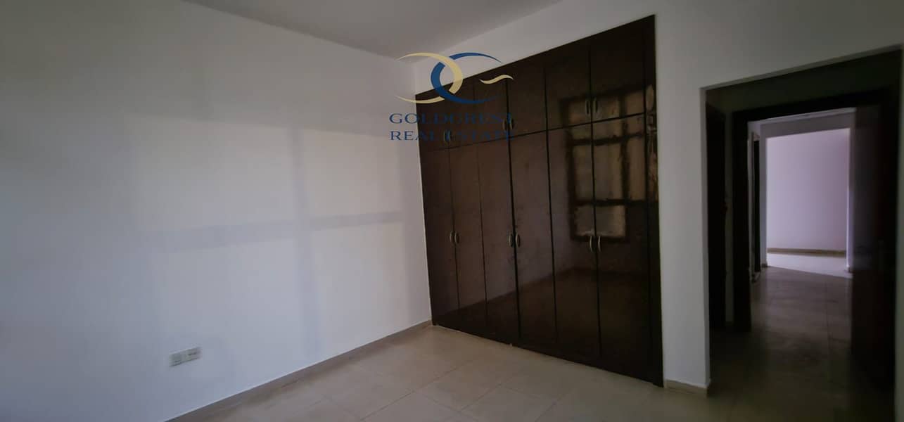 6 IMG-20251008-WA0275. jpg