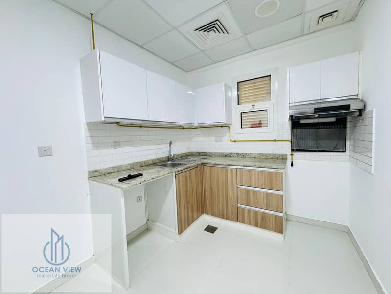 CHILLER FREE WITH CLOSE KITCHEN READY TO MOVE