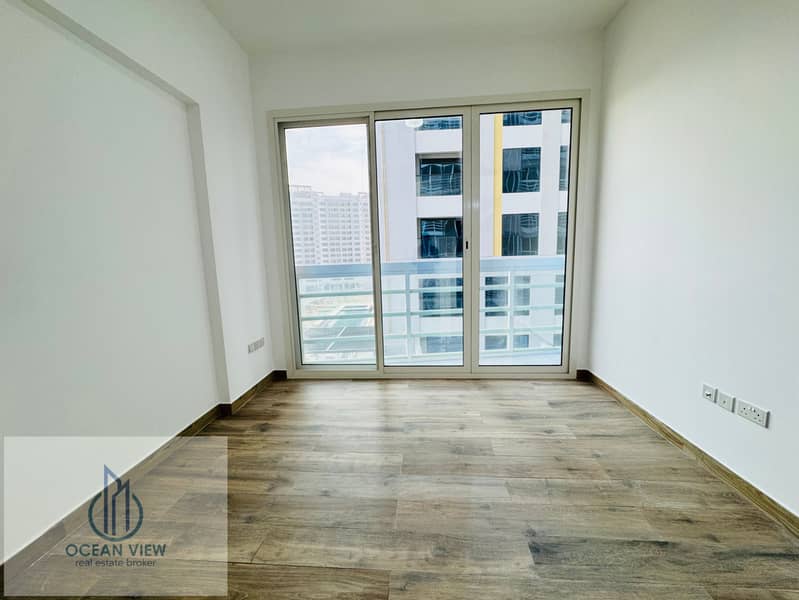 CHILLER FREE WITH CLOSE KITCHEN READY TO MOVE - Image 8