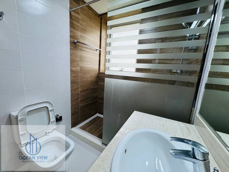 CHILLER FREE WITH CLOSE KITCHEN READY TO MOVE - Image 10