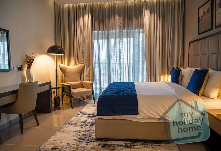 Beautiful 1 BR Canal View | Spacious | High floor