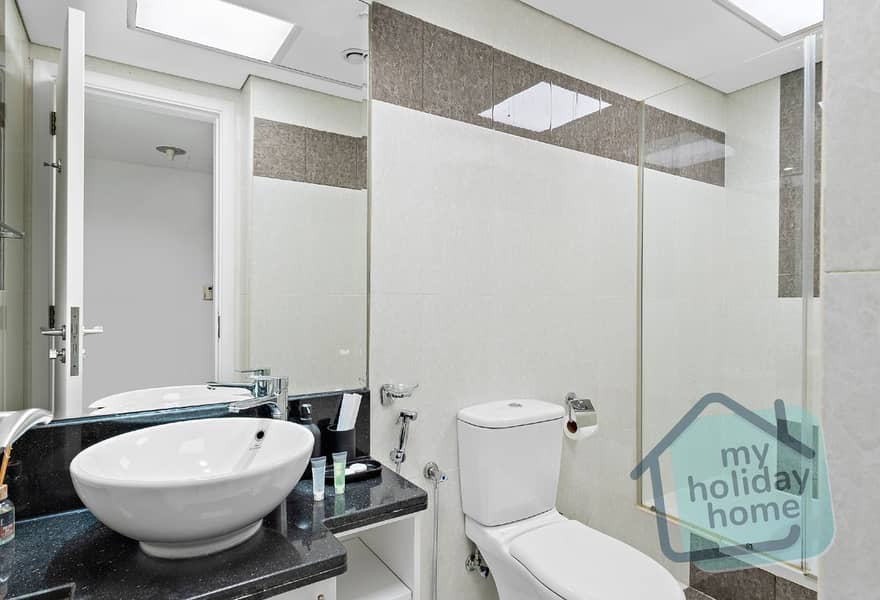 Cozy Studio | Fully Furnished | City View - Image 6