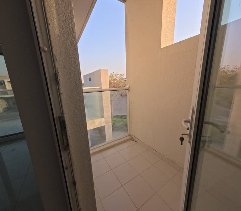 Largest Corner Unit | Hot Deal | Exclusive! - Image 7