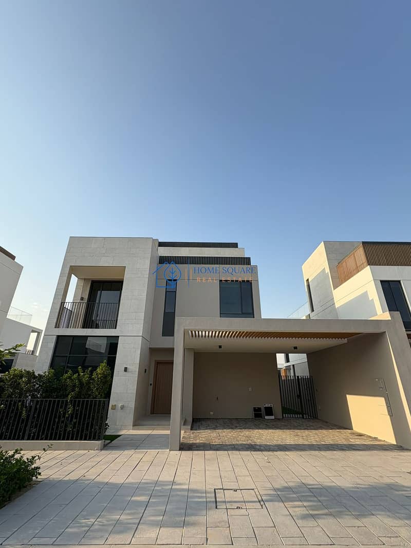 DESIGNER 4BR VILLA I PRIME LOCATION I PRIVATE GARDEN