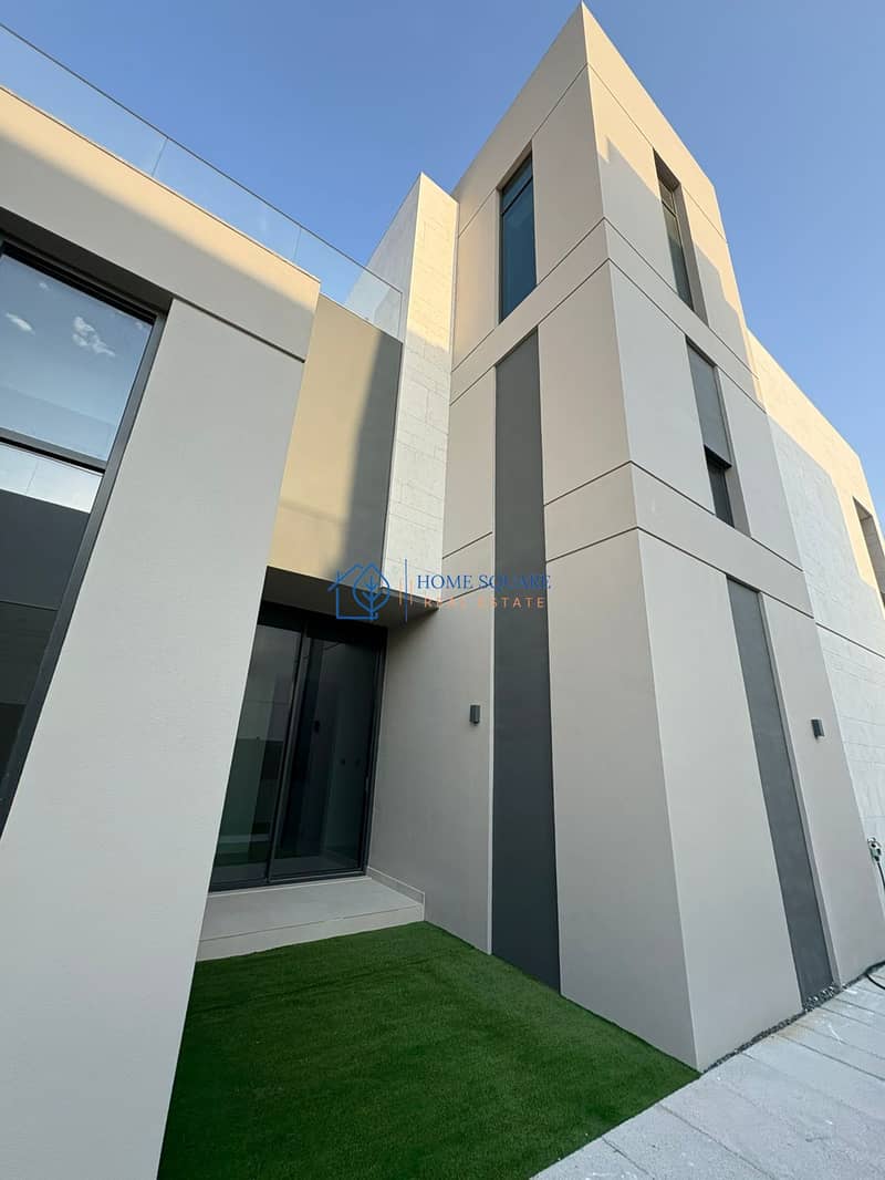 DESIGNER 4BR VILLA I PRIME LOCATION I PRIVATE GARDEN - Image 18