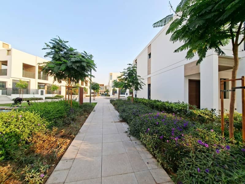 Immaculate | Fresh | On the Park | Family Perfect - Image 25