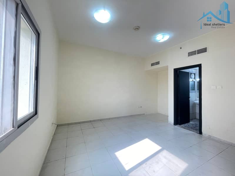 Cheapest || 2 Bath || Close to indian academy || 4 CHQ'S