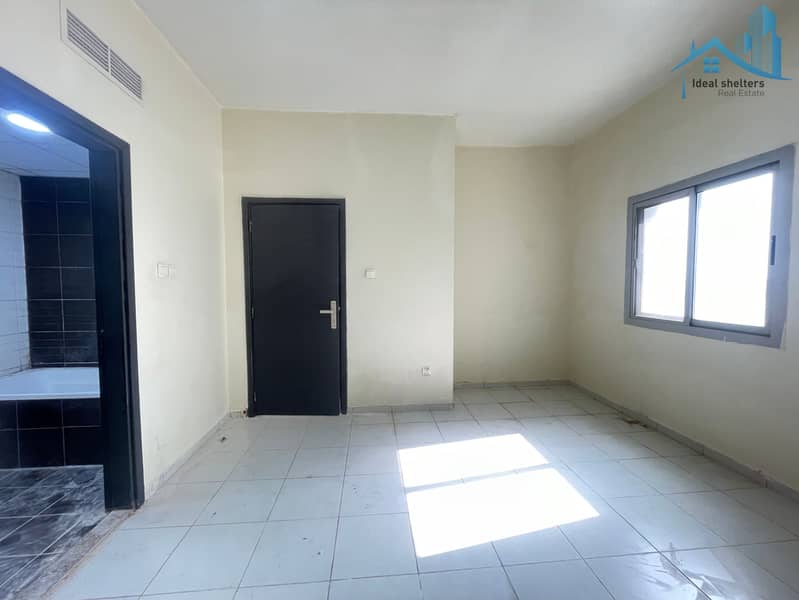 Cheapest || 2 Bath || Close to indian academy || 4 CHQ'S