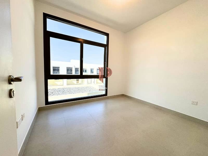 3BR+M TH | Near Pool and Park | Backing Green Belt - Image 12